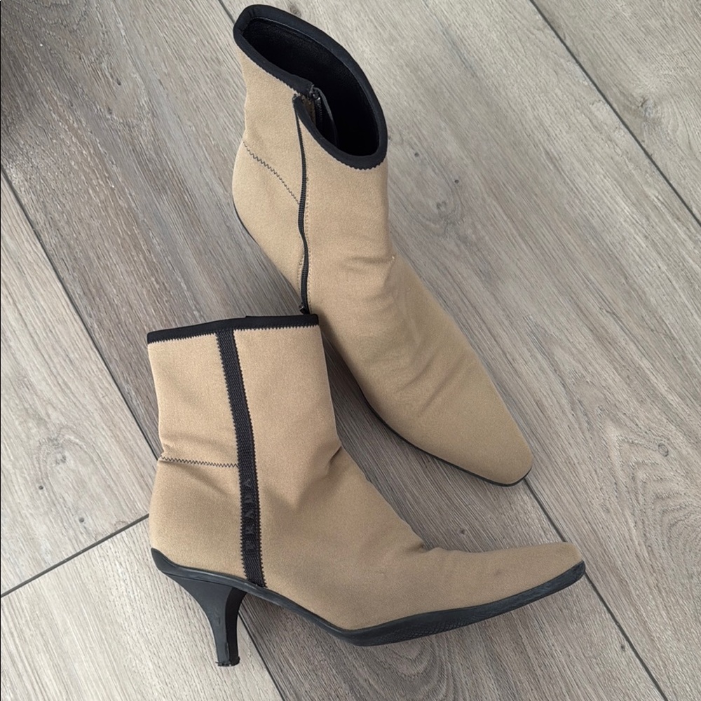 PRADA Tan Ankle Boots with Black Trim size 40